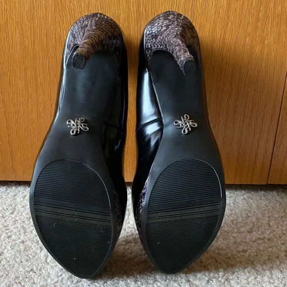 New Simply Vera Melrose platform pumps Sz 7.5 - Picture 5 of 5